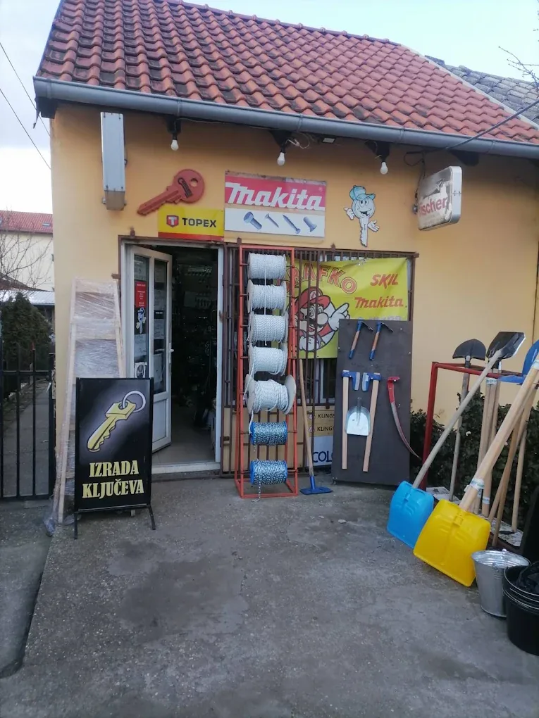 Ulaz u radnju Šrafko Steel u Borči